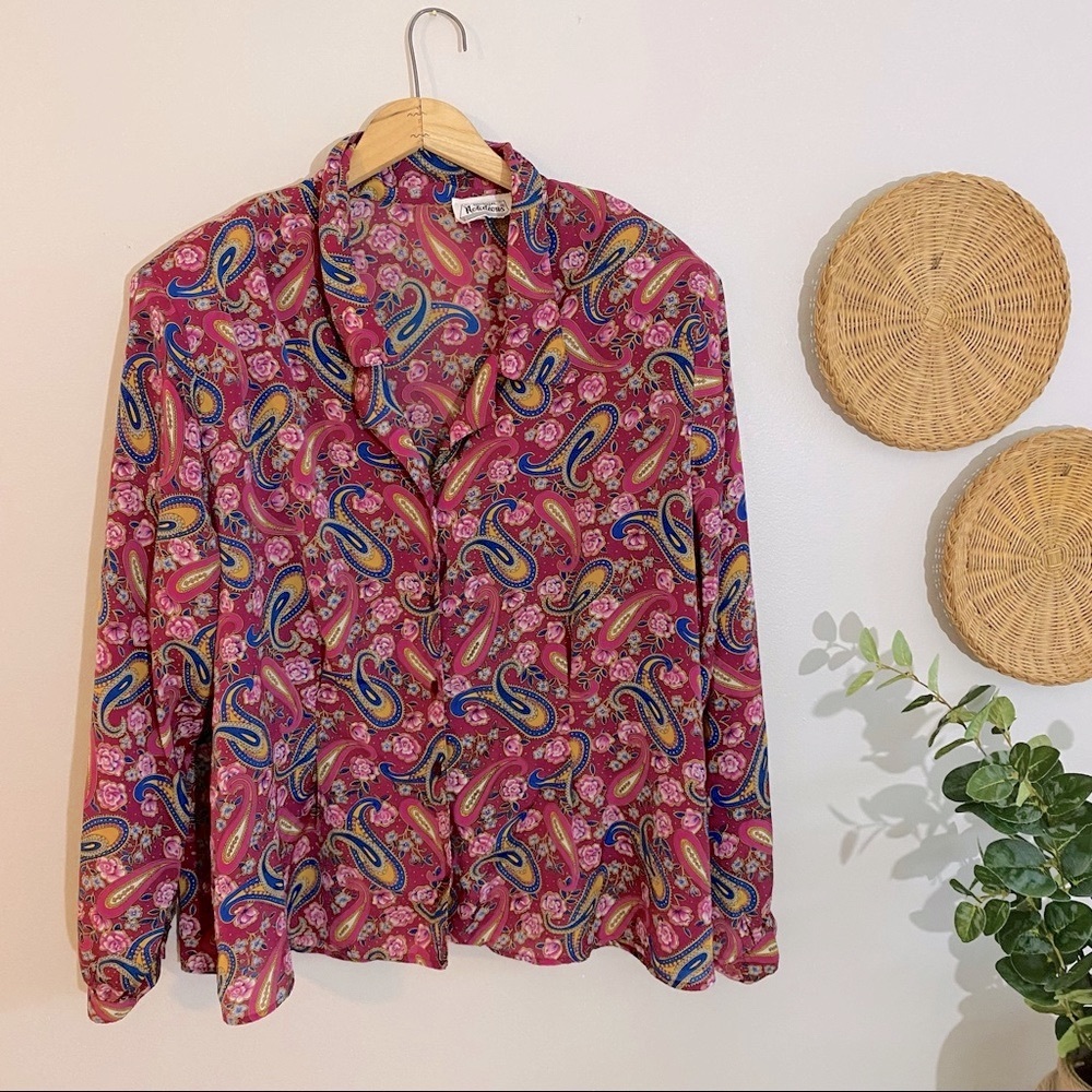 Vintage 80s Women’s Notations Pink Paisley Button Down